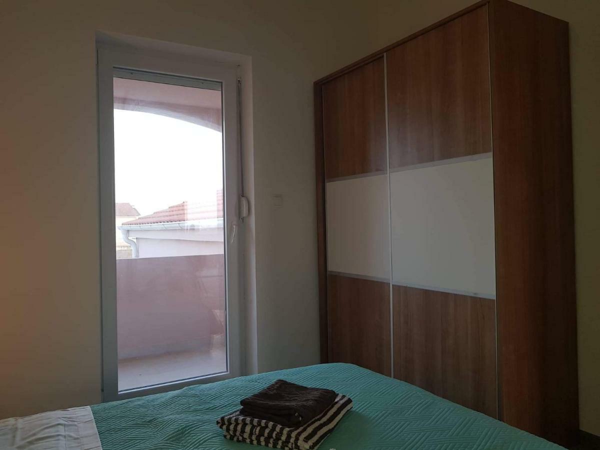Apartment Luce I Miho Nin